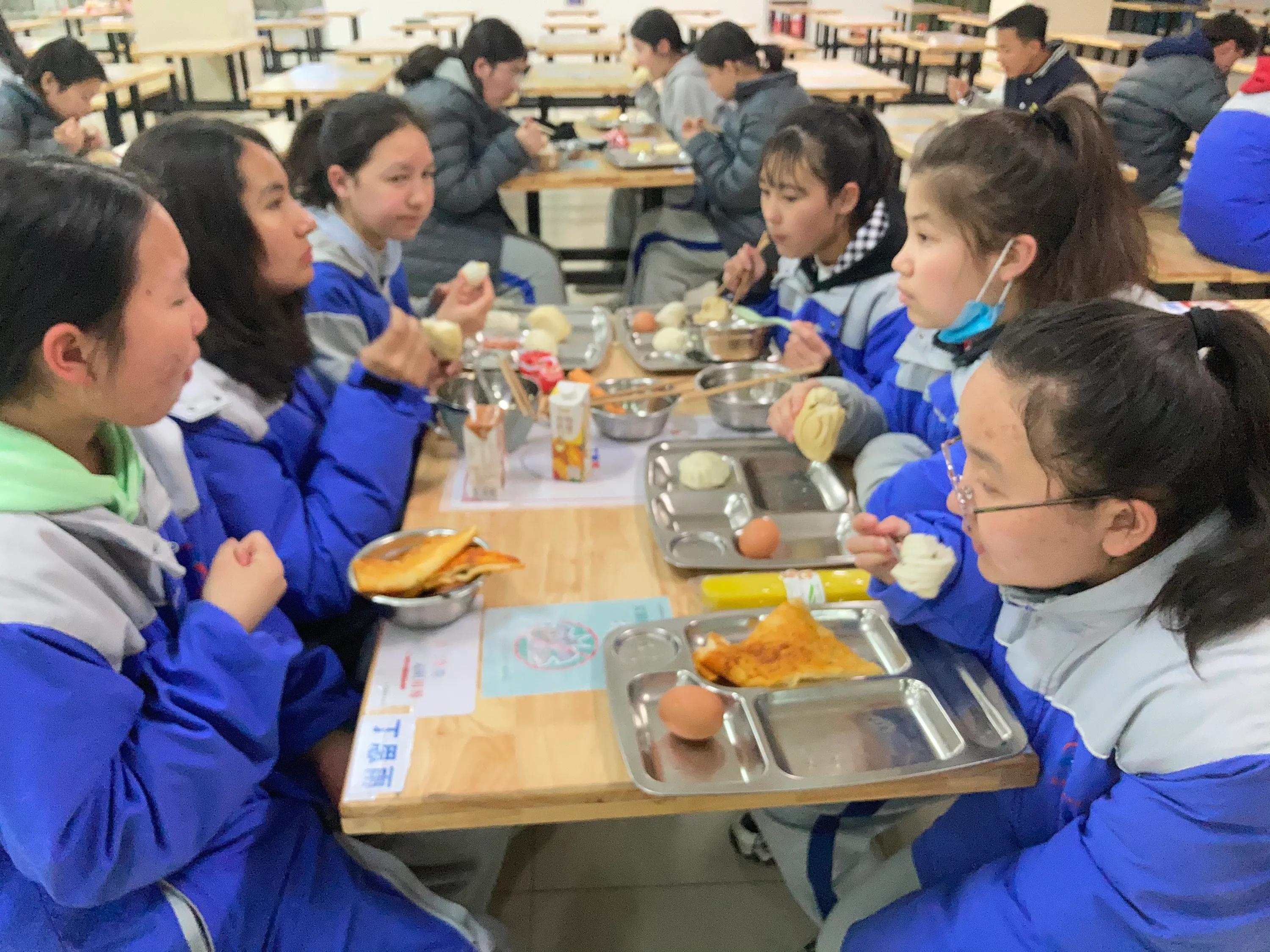 No.209,03-15 规范自身行为 养成良好习惯