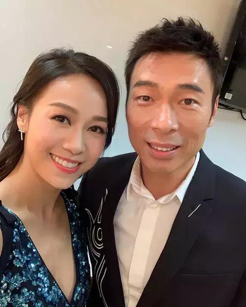 郑秀文许志安为什么不离婚,黄心颖许志安郑秀文