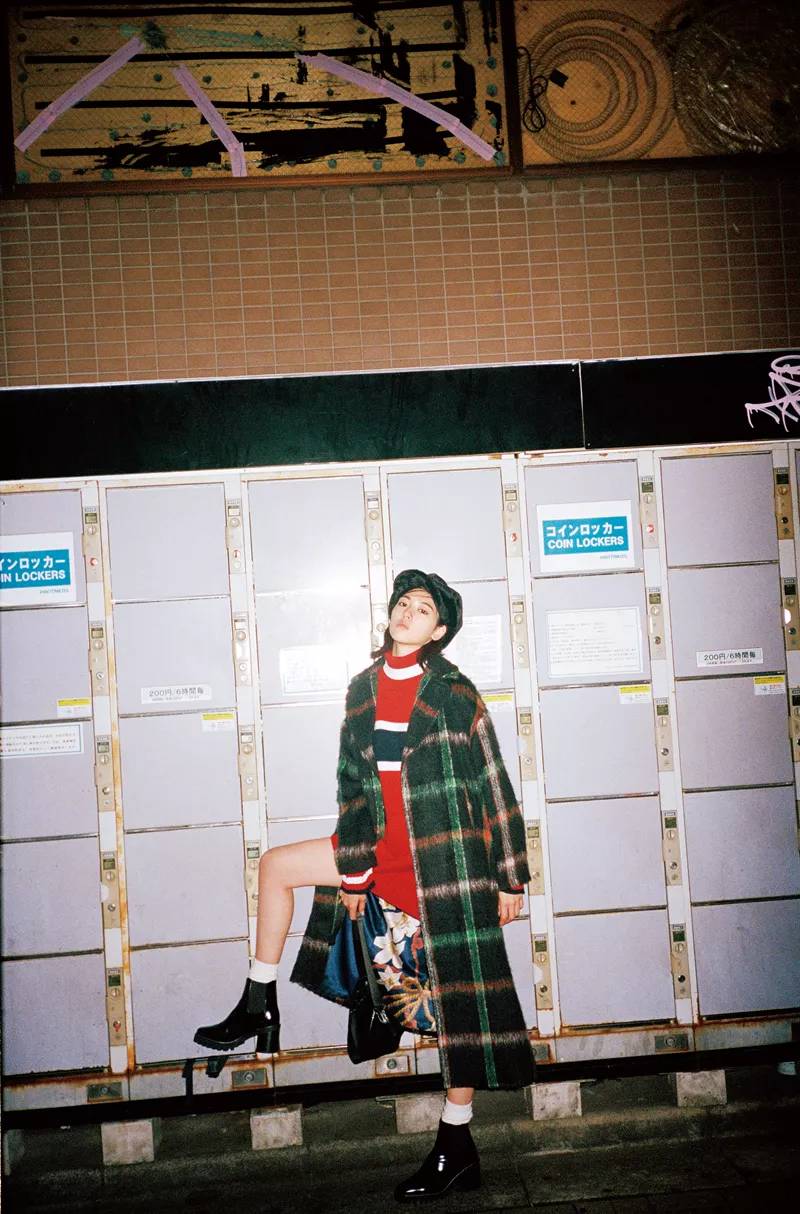 SLY、moussy、RCS等品牌杂志揭载:三吉彩花“东京都市物语”