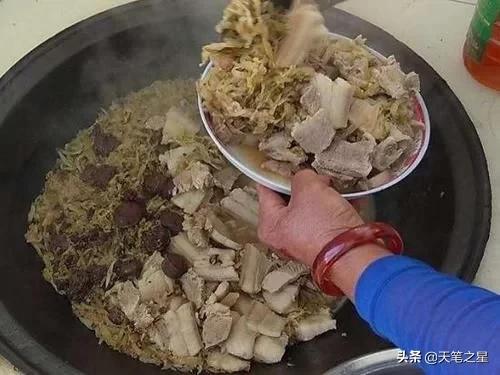 南方与北方杀猪菜,东北杀猪菜一般人吃得来吗