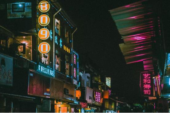 大都市潮流商业碰撞转塘街巷文化，将会擦出怎样的时尚效应？