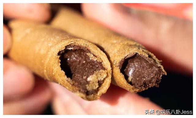 在李佳琦直播间买零食，是个划算的选择吗？