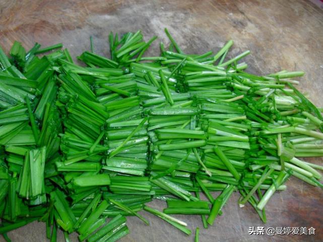 虾仁炒什么小孩补钙,韭菜鸡蛋炒河虾宝宝版