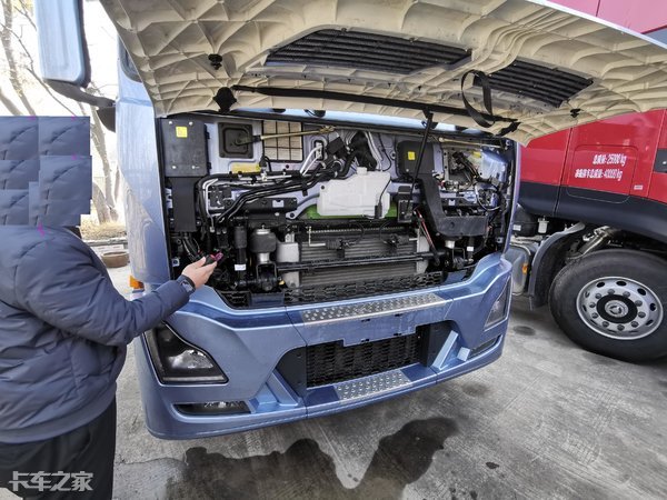 东风天龙KL最新款,东风天龙kl改装座椅升级