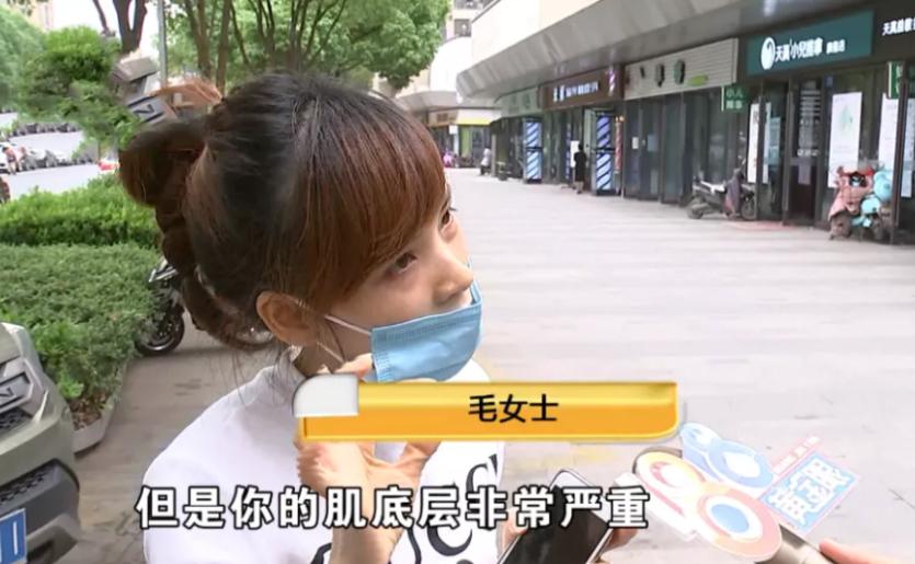 去理发店问托尼老师适合烫什么,去理发店托尼老师