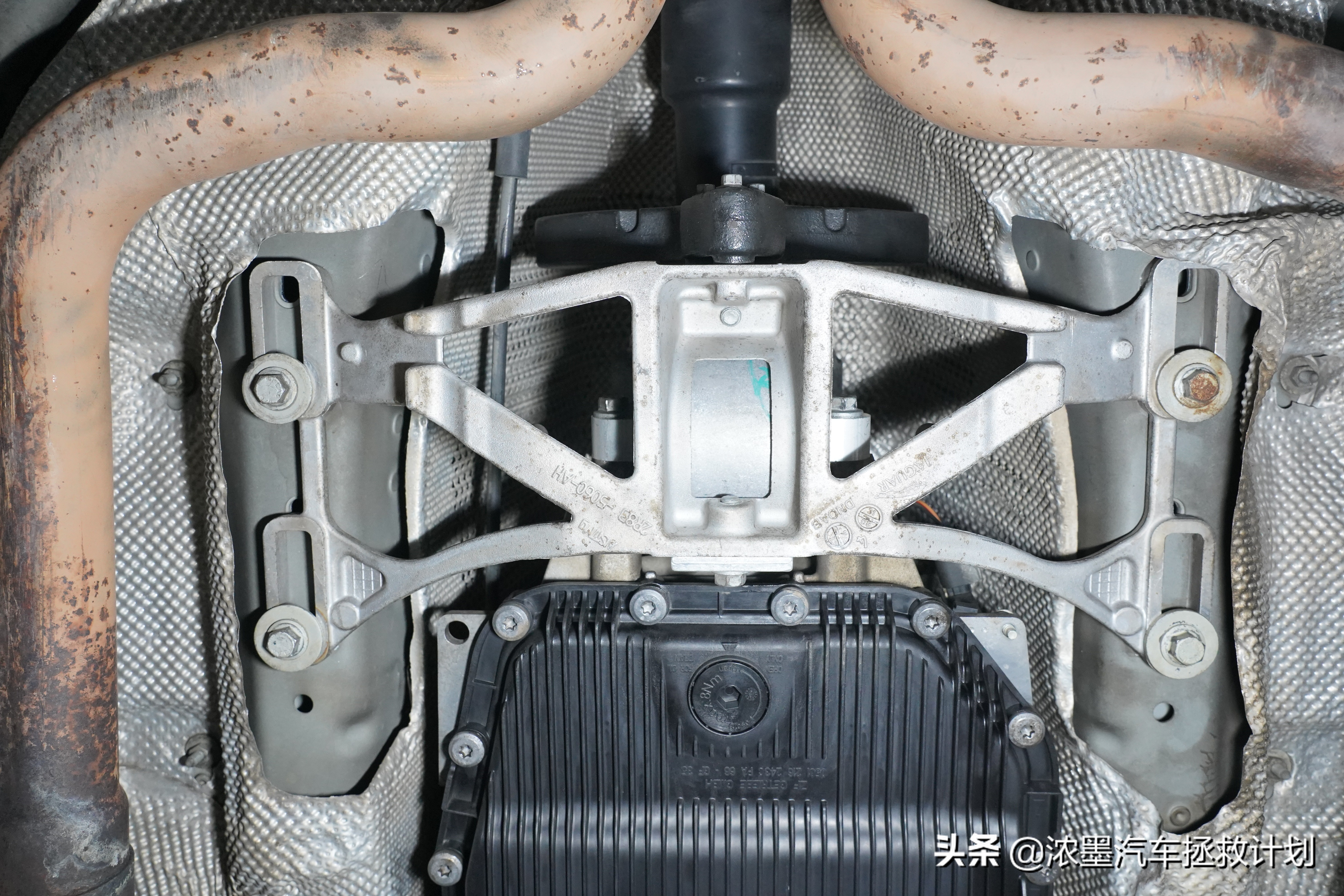 专业维修整备老款捷豹xj系列,老款捷豹xj整备视频