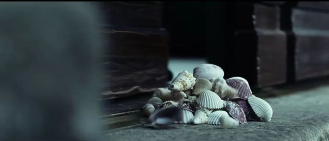 为了儿子放弃自己一生视频,一部非常感人的恐怖片