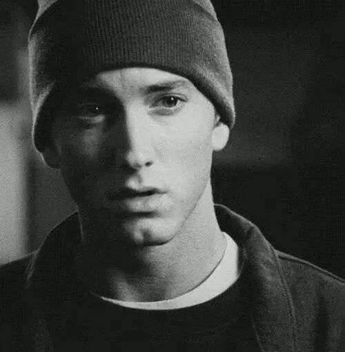 LadyGaga自曝被性侵后患抑郁症，创伤像诅咒，你该如何摆脱？