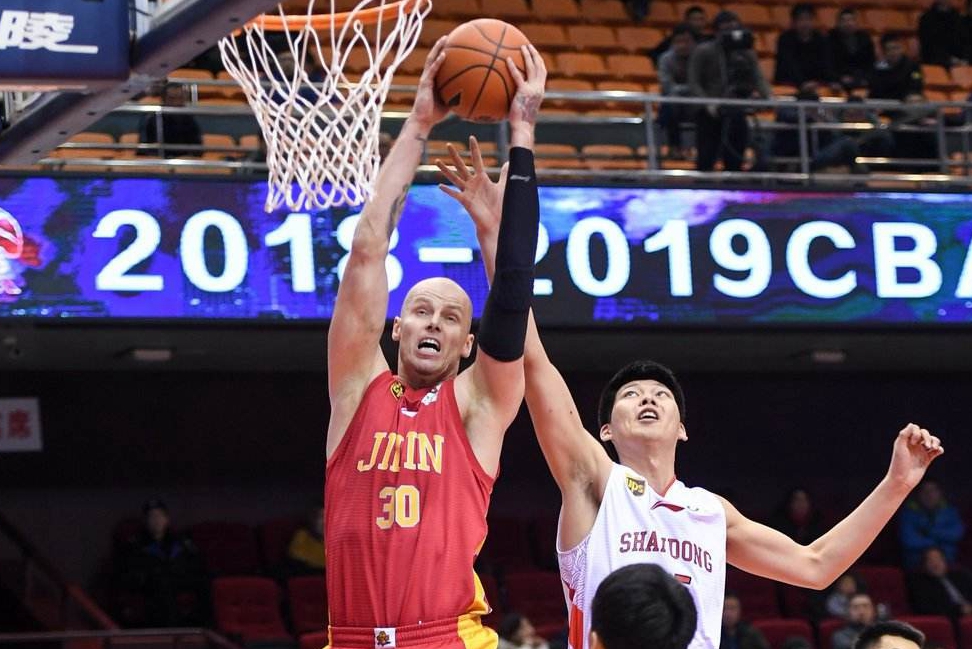 男篮李敬宇,山东男篮张辉李敬宇