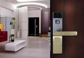 购买指纹锁注意事项和细节,购买家用智能指纹锁要注意