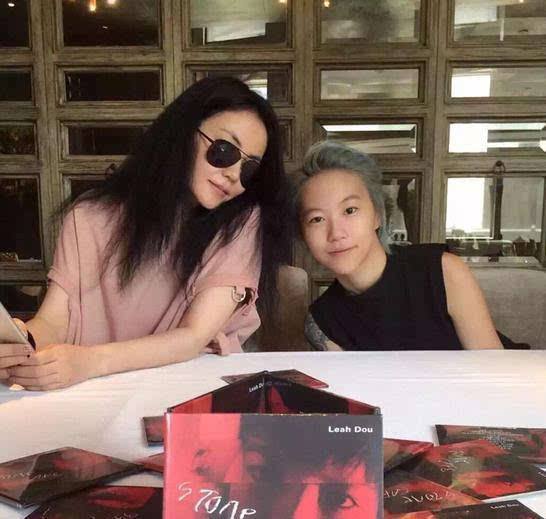 王菲是爱自己的还是爱别人的,王菲明天你是否依然爱我视频