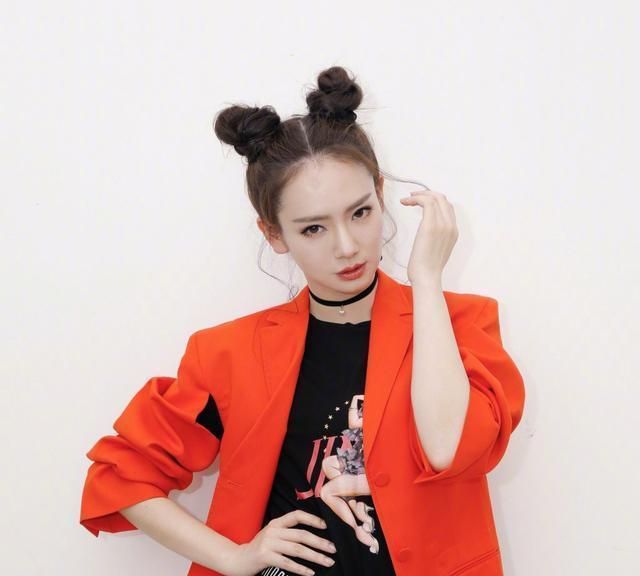 减龄发型女2022流行发型可扎可散,发型师推荐妹子