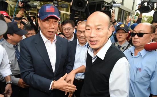 「慢点•观察」三个男人“卡位战”谁更胜一筹?