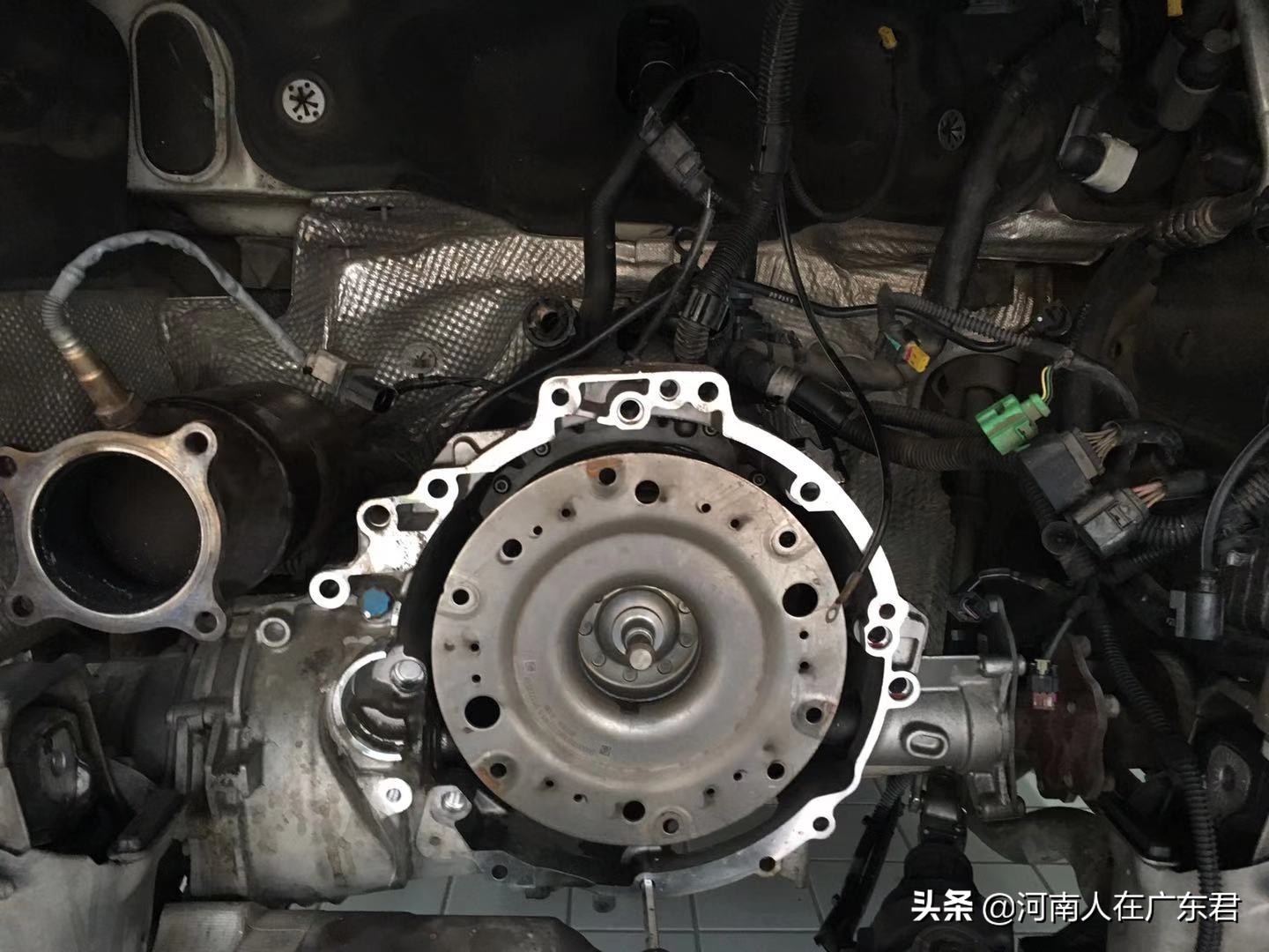 奥迪老款q7烧机油深度分析,奥迪q3烧机油