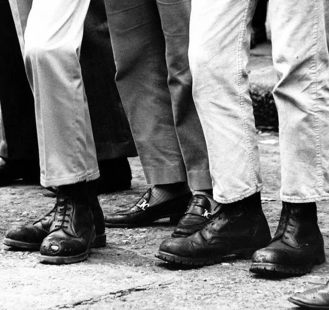 管不到一千块的鞋子叫「马丁」，上海名媛都瞧不上你