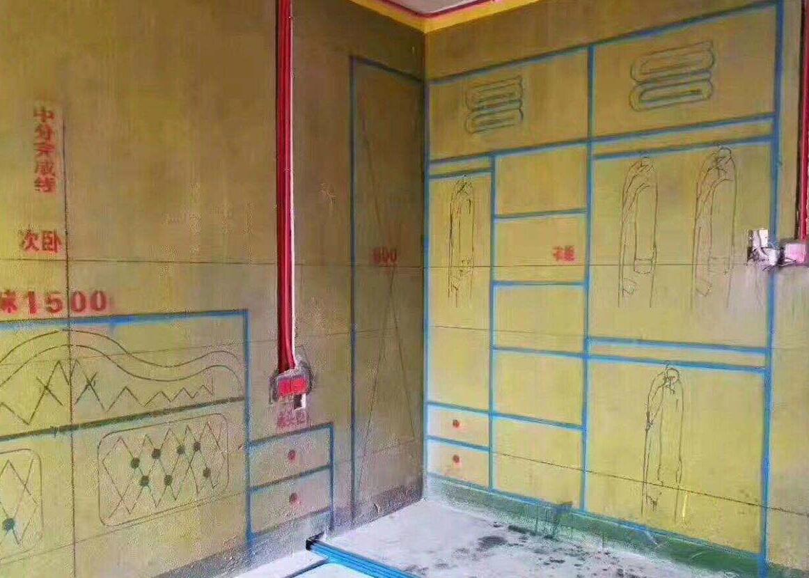 墙里面有电线怎么打钉子,墙上砸钉子如何避开电线