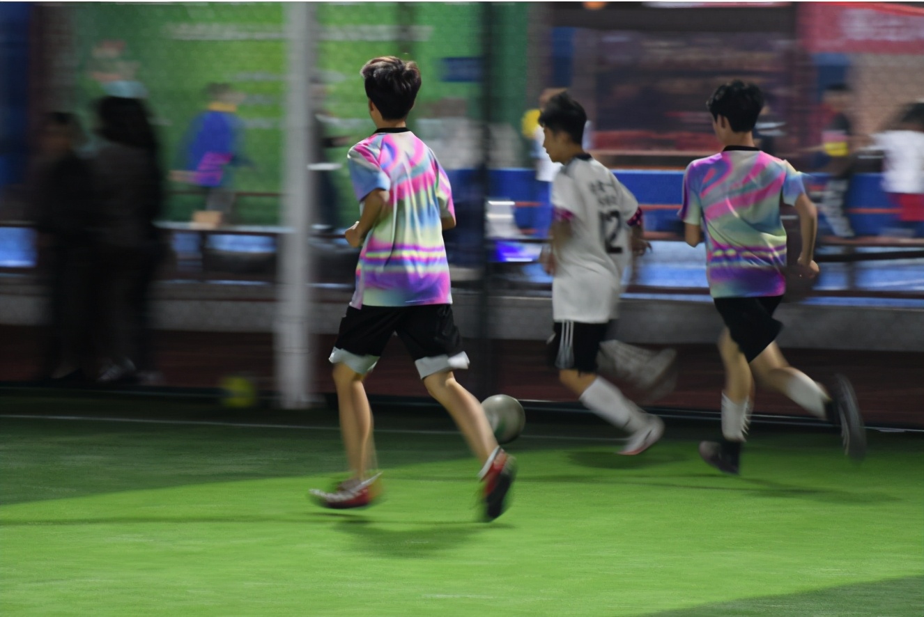 阳光一小足球联赛,阳光体育校园足球联赛