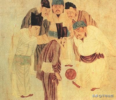 足球技术强的明星,足球明星都是从足球学校出来的吗