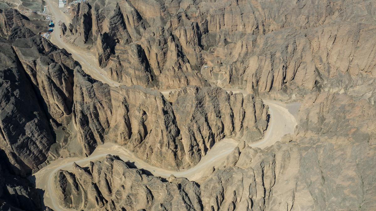 甘肃黄河石林是沙漠吗,甘肃黄河石林景区怎么样