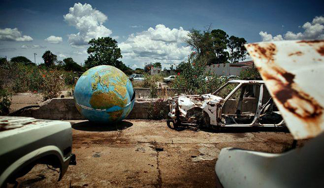 津巴布韦人为什么爱喝止咳糖浆,津巴布韦的少年都迷上了止咳糖浆