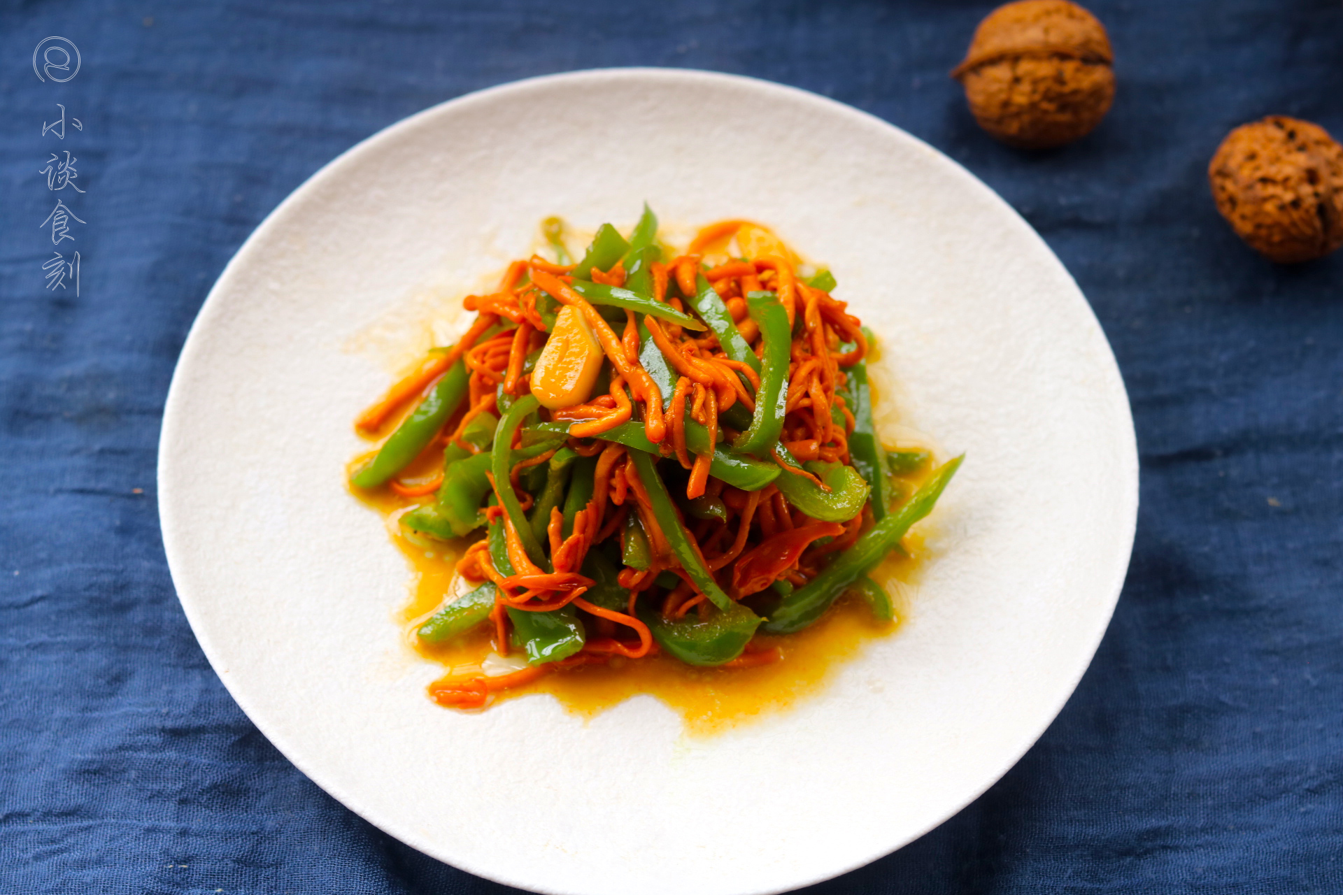 黄色的鲜虫草,虫草黄色的