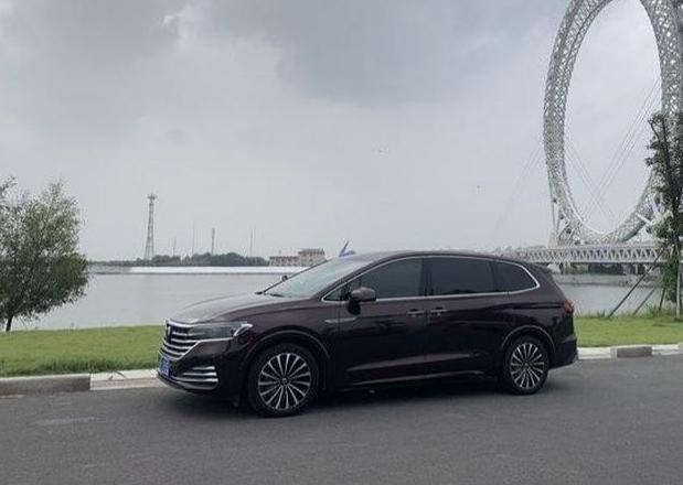 大众威然七座mpv动力,大众七座商务车威然是几驱