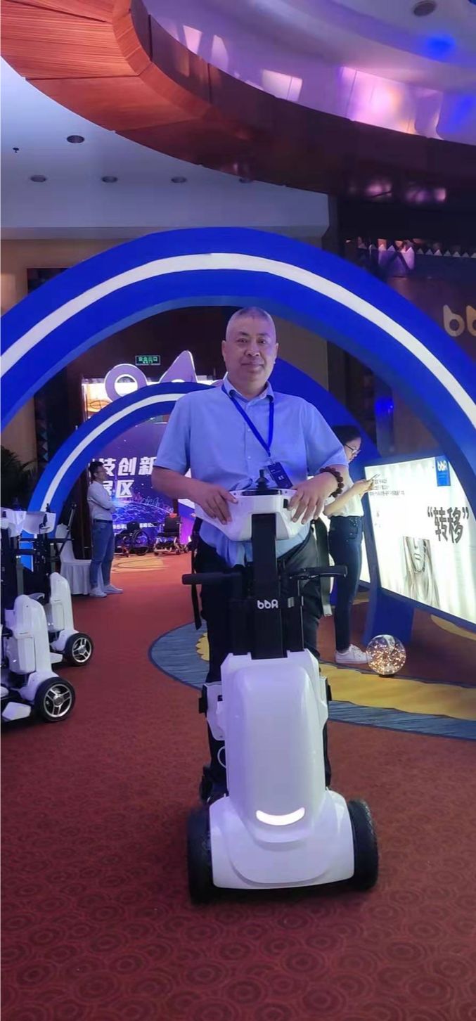 吴春宝——一个老兵轮椅上的传奇人生！