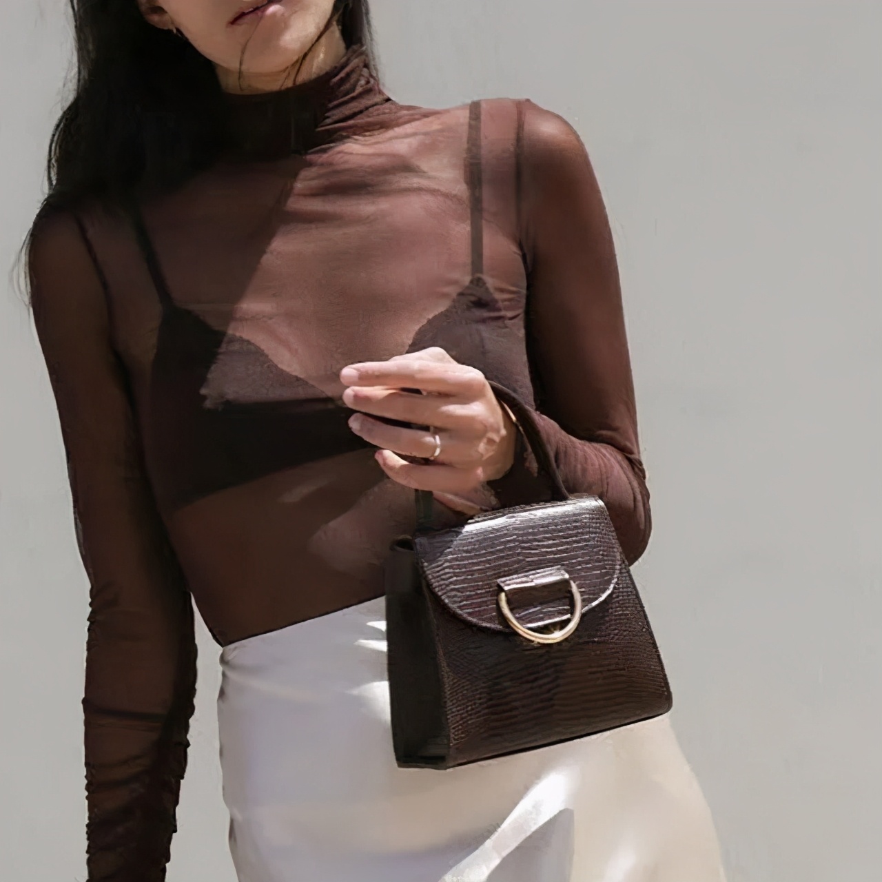 送礼困难？小众包包怎么样？