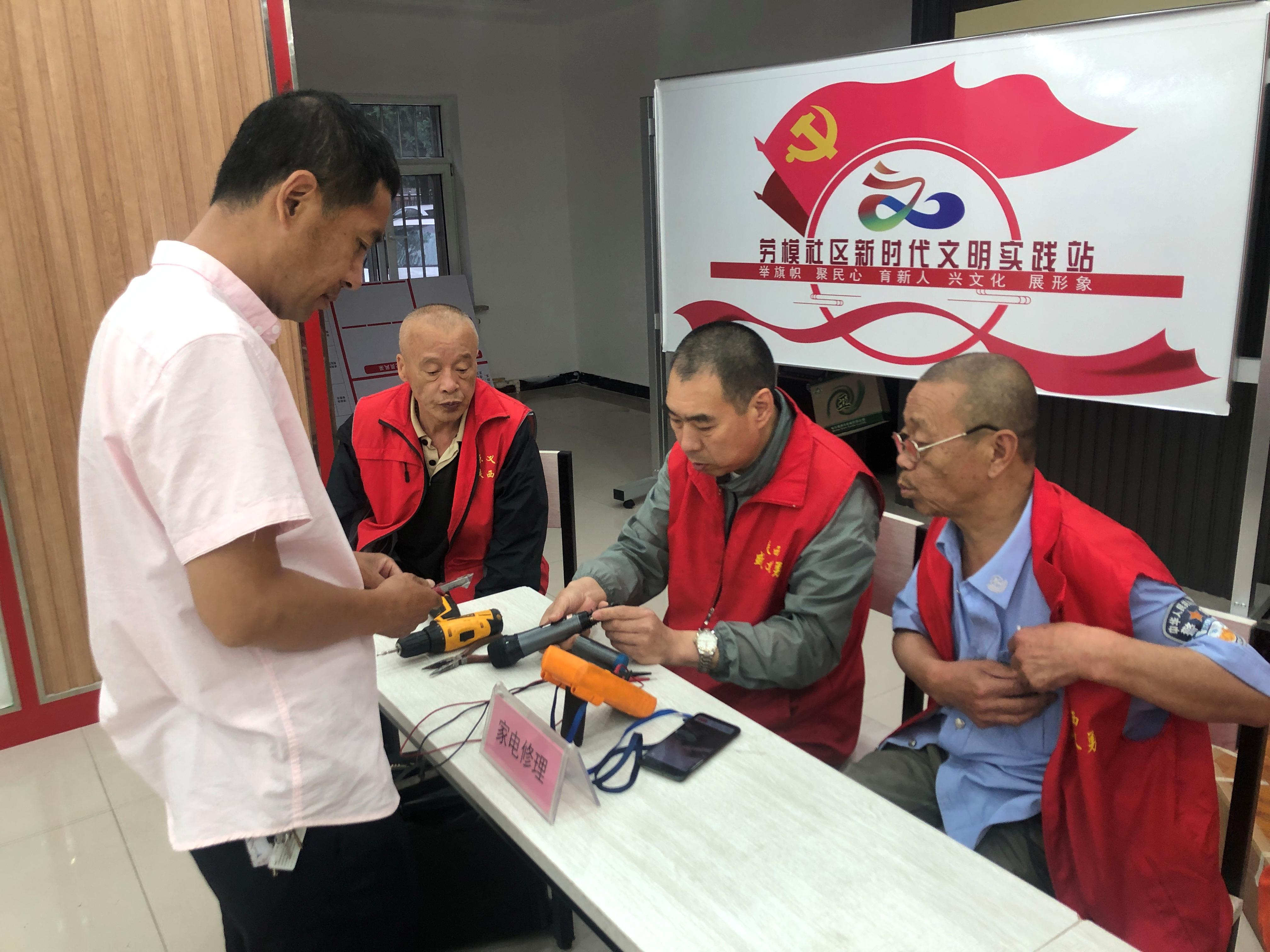 邻里守望情暖社区活动记录,社区和谐邻里情暖冬至主题活动