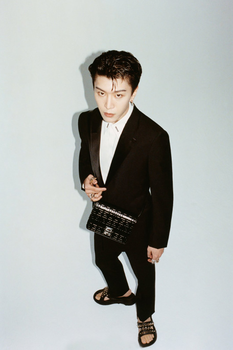 givenchy纪梵希范丞丞,givenchy代言人虞书欣