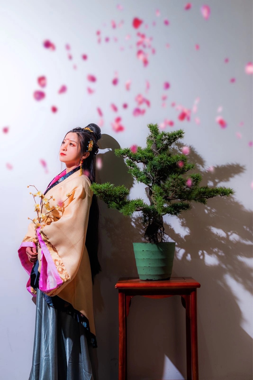 铜梁影楼化妆培训班,鹤岗影楼化妆培训班