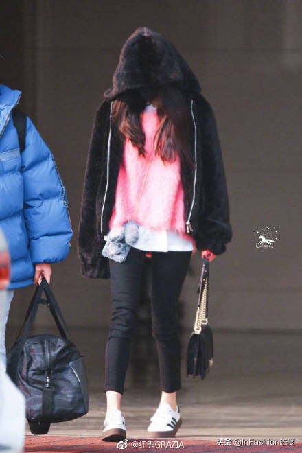 杨幂进入收获期,杨幂早春出街