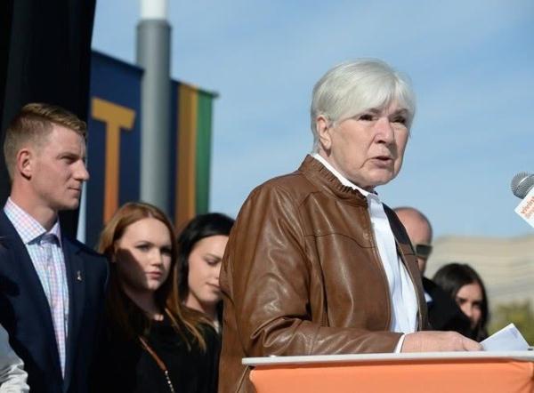 NBA老板们是做什么的？30支球队老板个人介绍（西部）