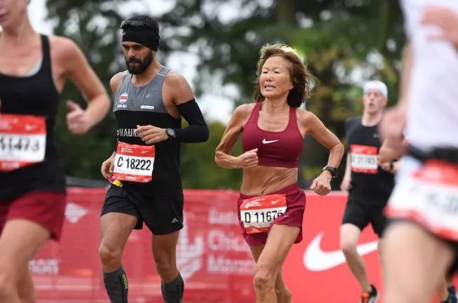 跑狐周记｜世锦赛中国队创26年最佳大学生跑步为祖国庆生