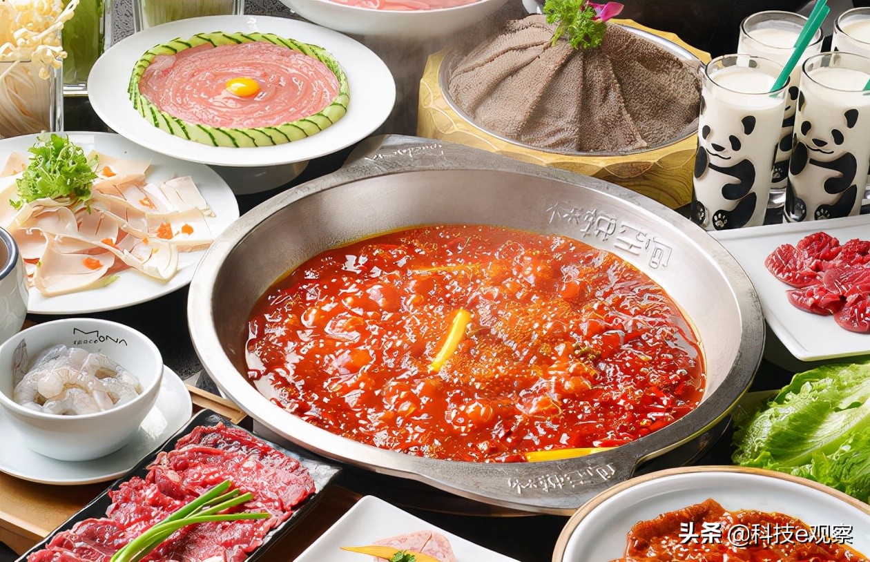 麻辣空间清油火锅成都万科魅力店,麻辣空间冒菜底料直播