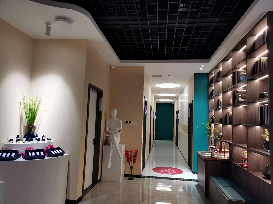 开美容连锁店怎么样？美容行业的前景分析