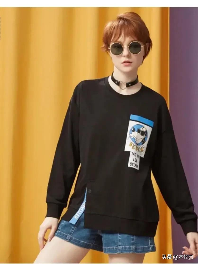 想要卫衣宽松怎么选尺码,怎么选下摆宽松的显瘦卫衣