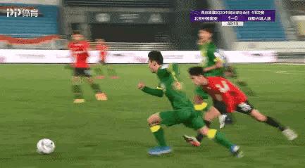 北京国安vs成都兴城,国安vs鲁能争议判罚