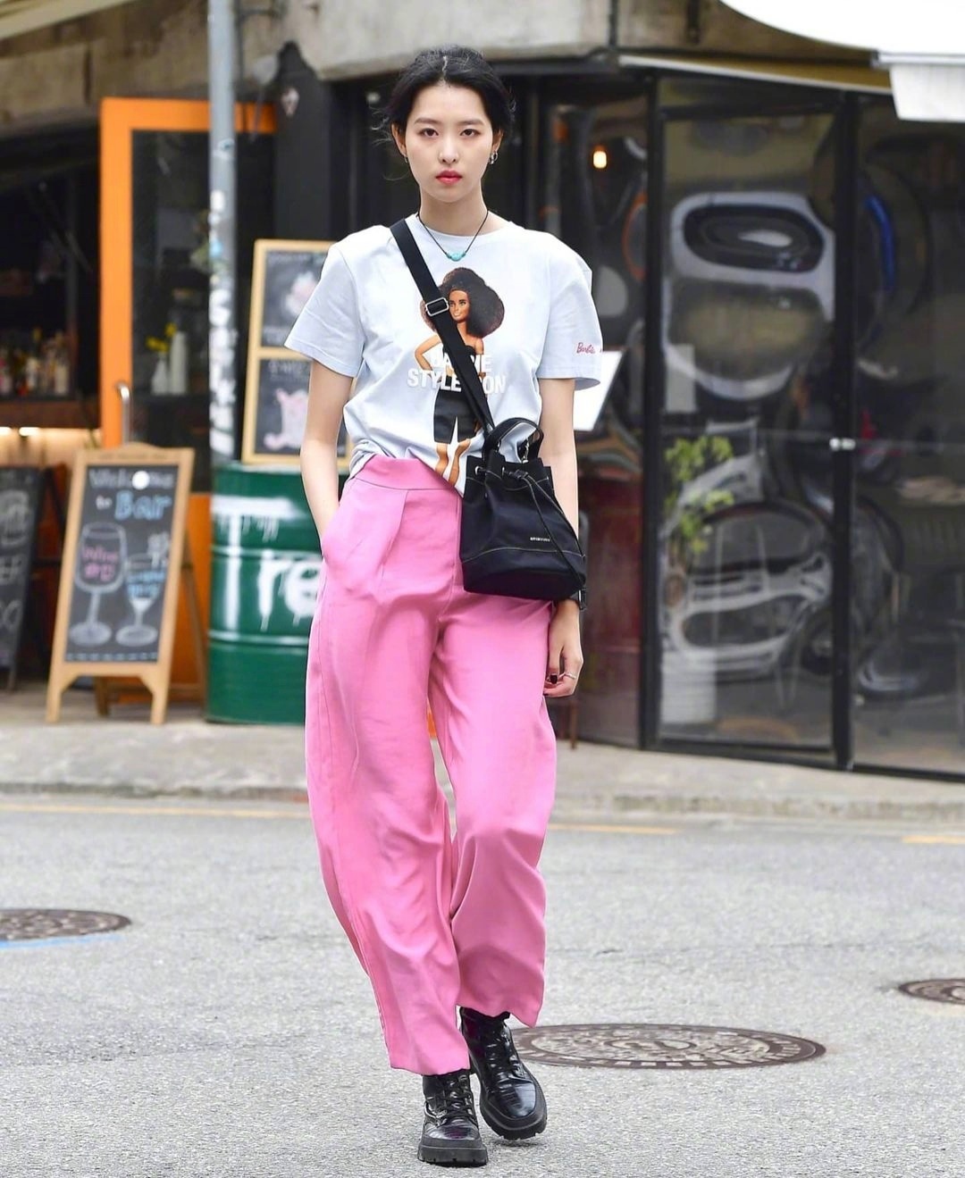 韩国女生必备穿搭单品,韩国女生穿搭街拍