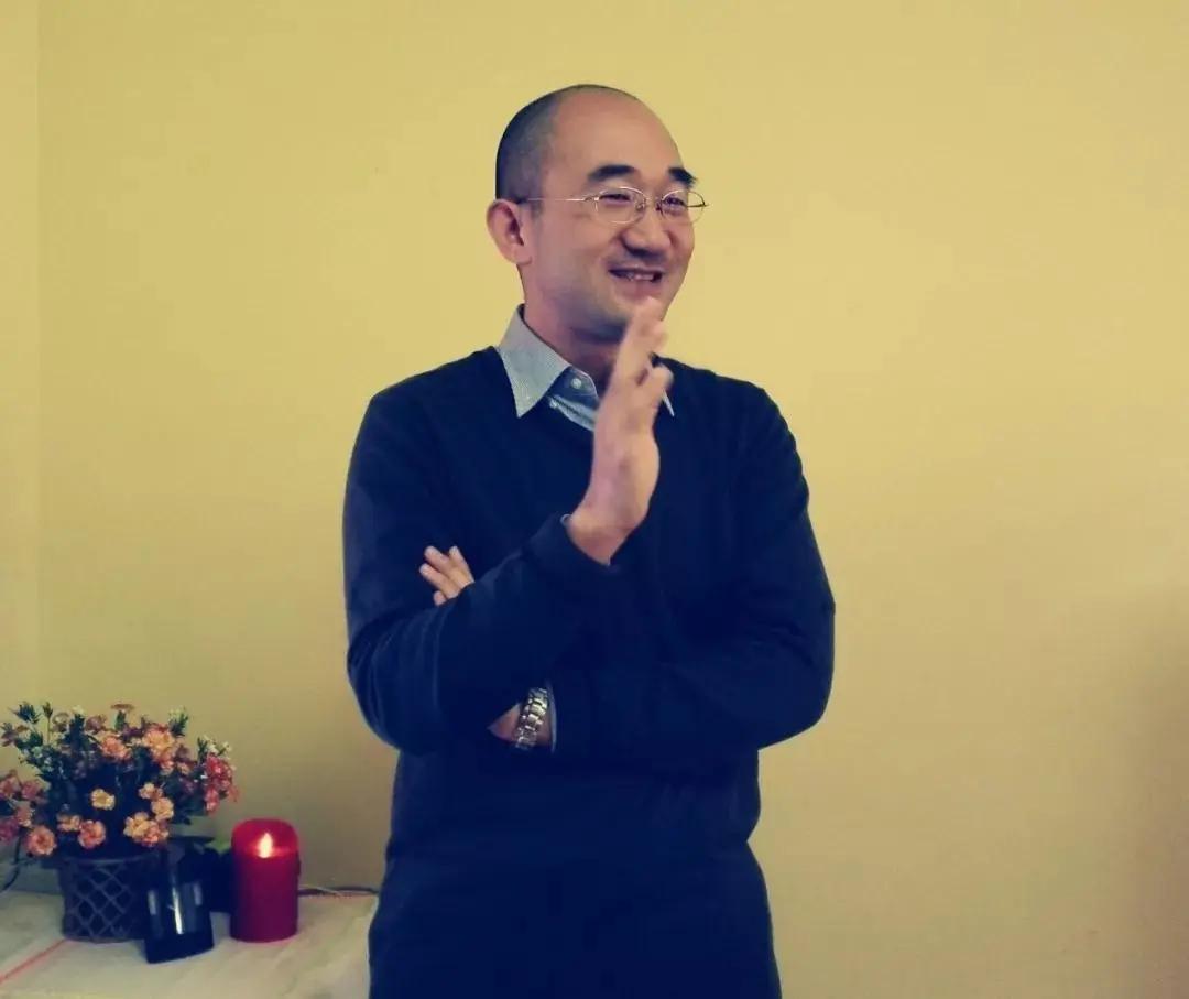 有我陪你，心暖花开——“天空花园”系列读书会