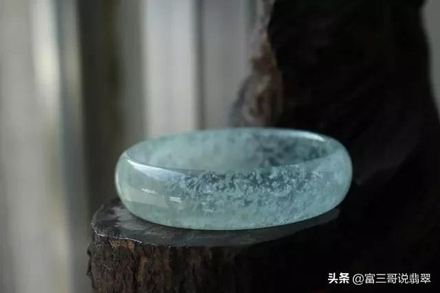 翡翠行家是骗人的吗,行家翡翠价目表