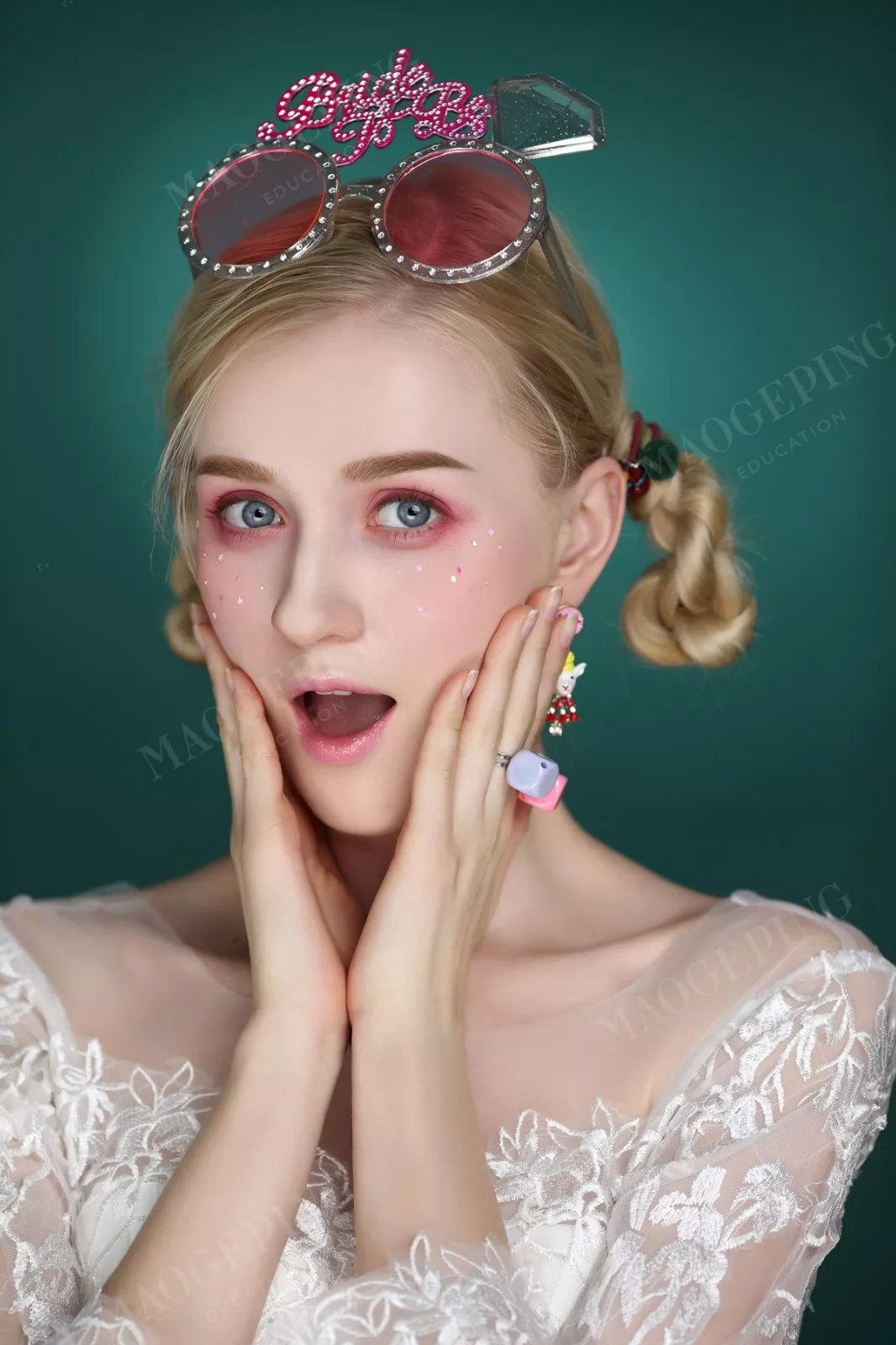 新娘化妆这个行业怎么样,新娘妆化妆师前途