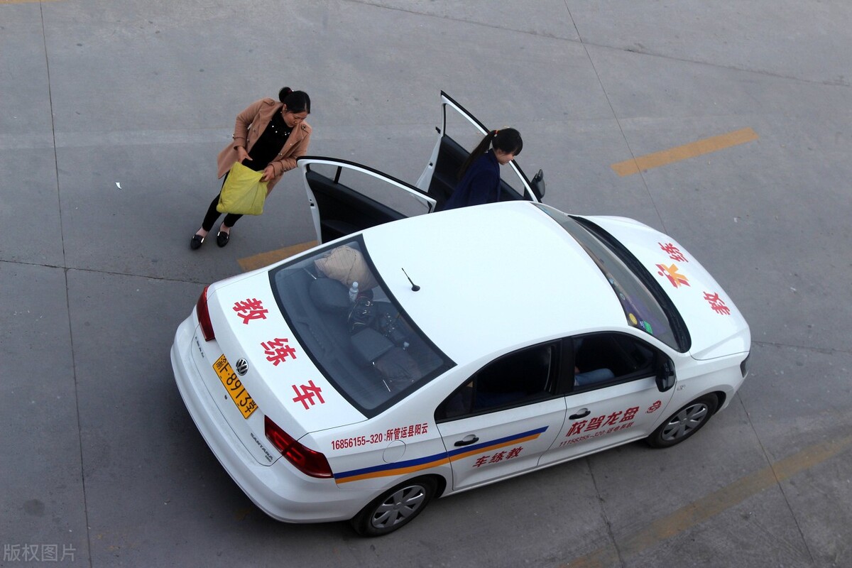 怎样考驾照一次性通过,驾照一次性通过概率