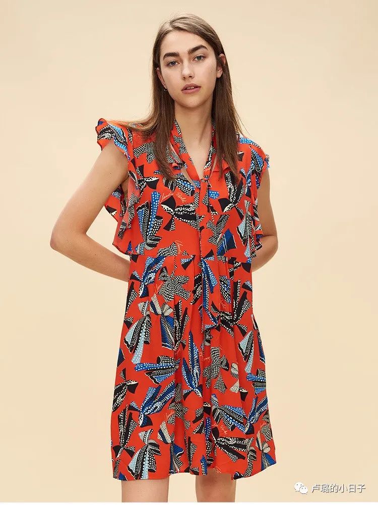 真正的法国女人,真正的巴黎女生冬天都在穿什么