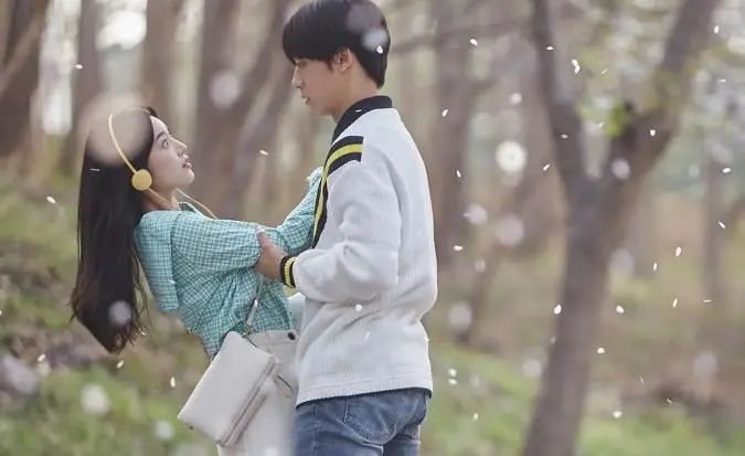 身材太好是什么体验,女朋友脸大但身材好是什么体验