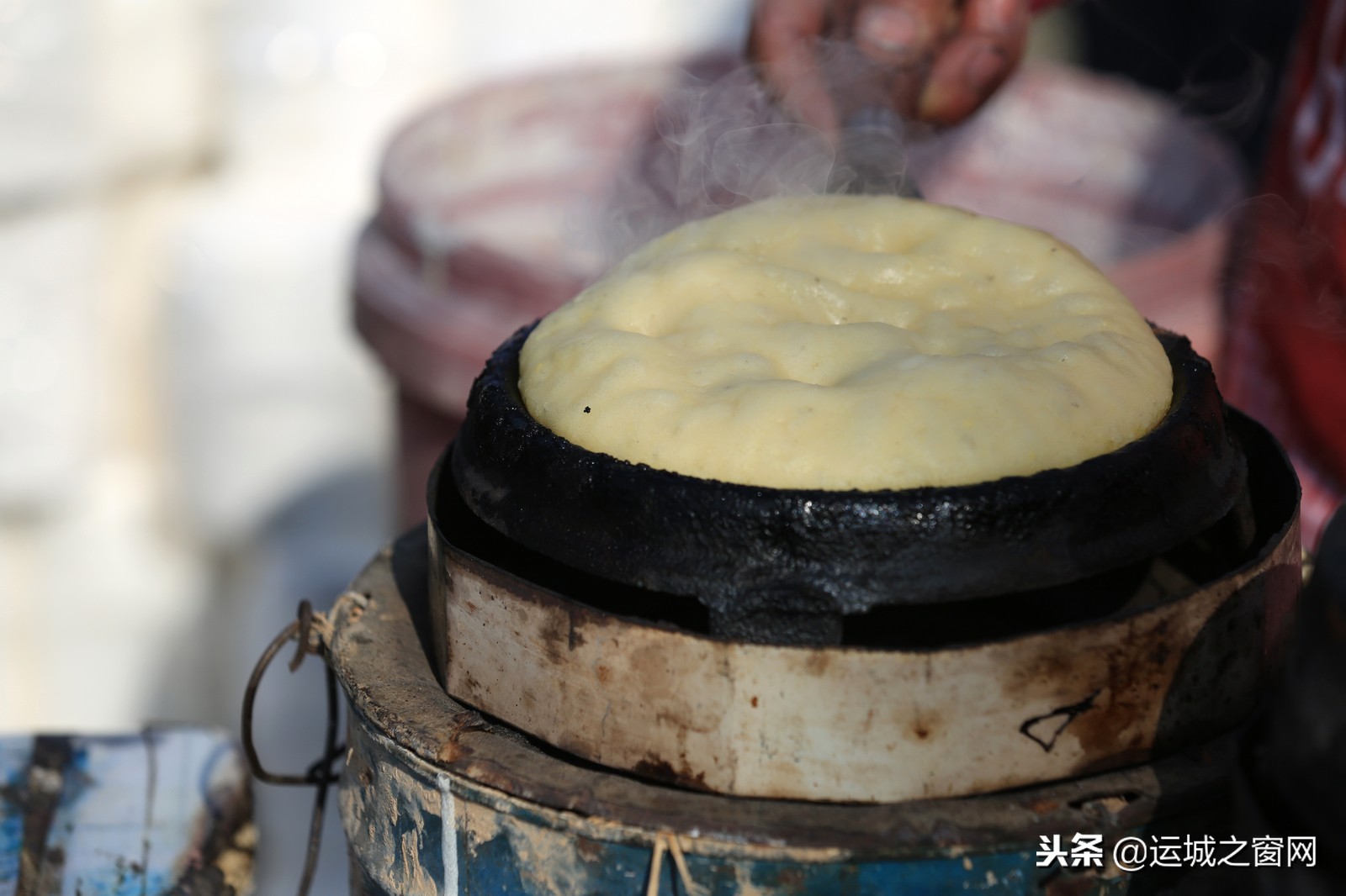 夏县特产不翻馍做法,夏县麻辣枣蛋馍