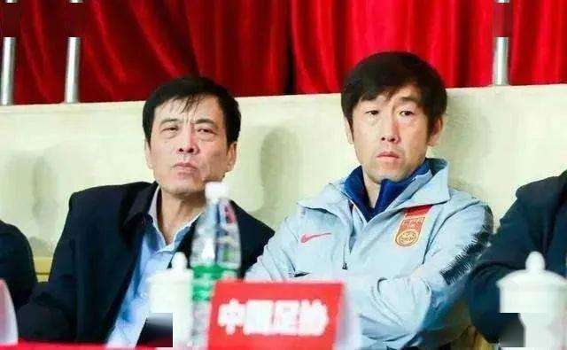 解读:白岩松连线陈戌源,中国足球的未来都在这番话中