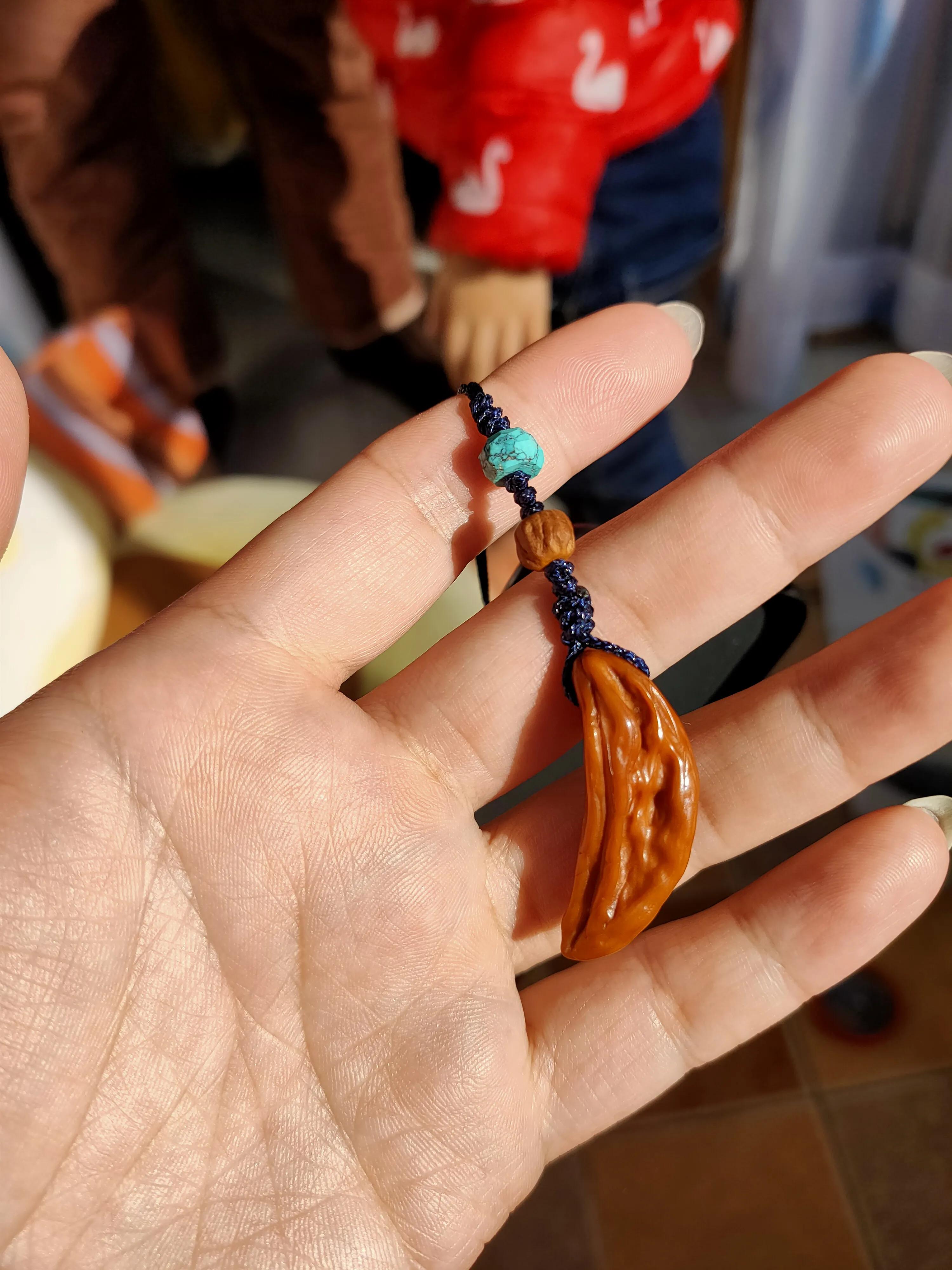 核桃文玩异形,文玩核桃高端异形飞蛇