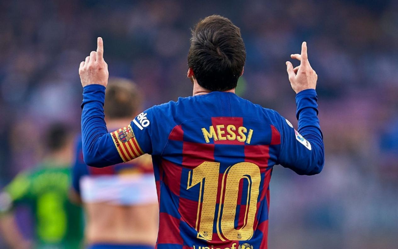 *听窃**风云！巴萨主帅科曼电话被监听？强逼队史第3射手苏牙离队