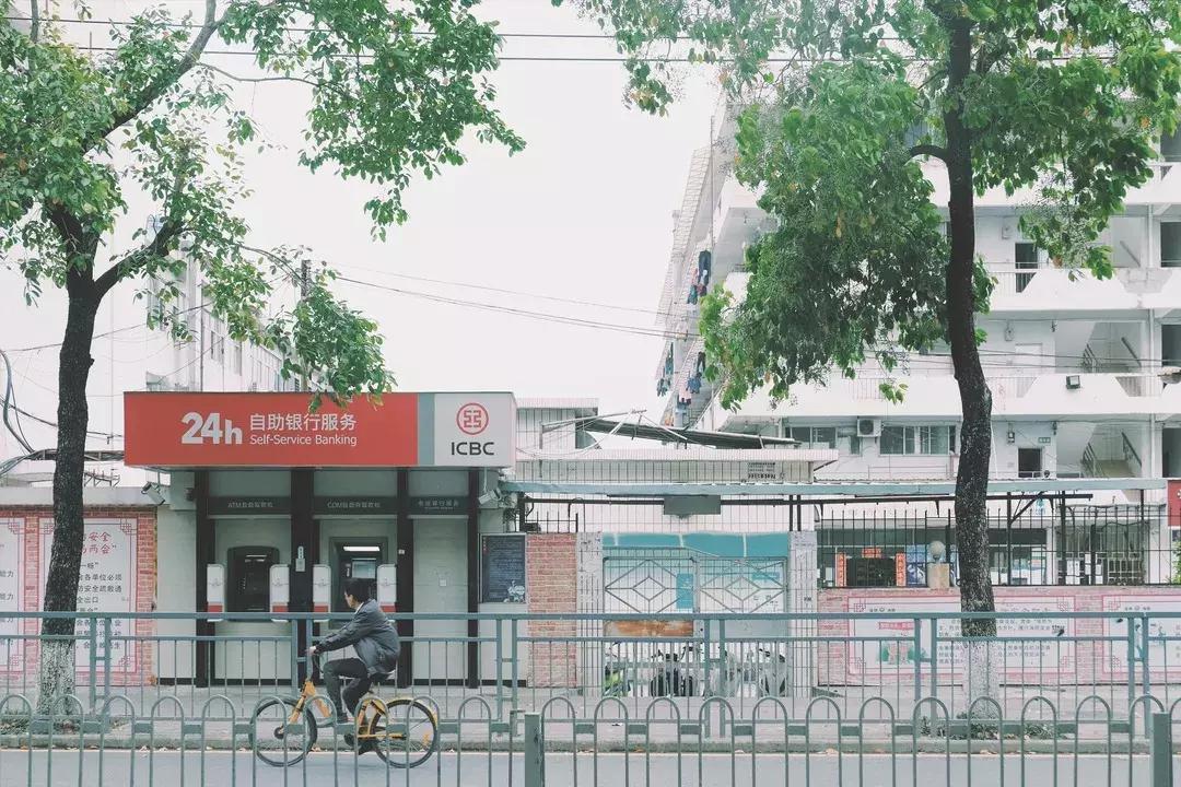 每个地方都有个沙井,好多地方叫沙井